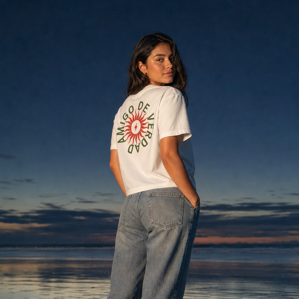 Amigo De Verdad design on a women's seamless boxy tee.
