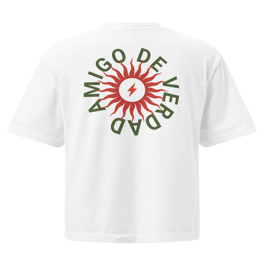Amigo De Verdad design on a women's seamless boxy tee.