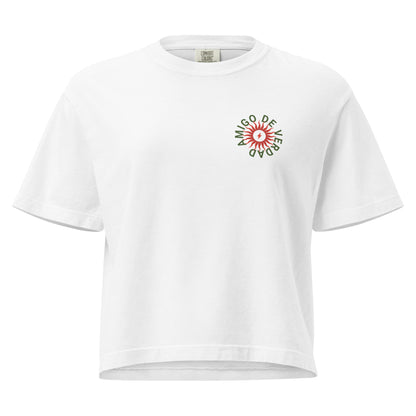 Amigo De Verdad design on a women's seamless boxy tee.